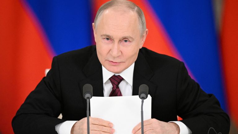 Putin Signals Openness to Trump Meeting as White House Eyes Ukraine Peace Talks